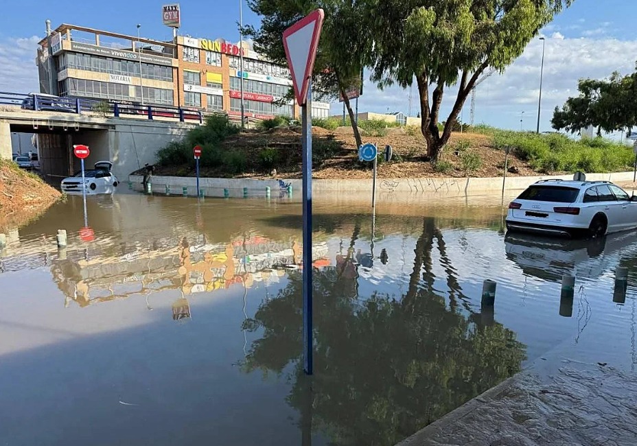 Flooding after severe rainfall in the Orihuela Costa–Torrevieja area